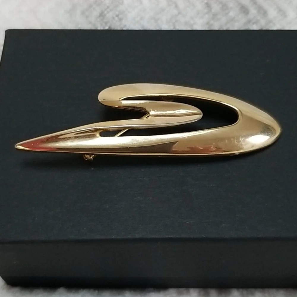 VTG Goldtone Retro pin/brooch